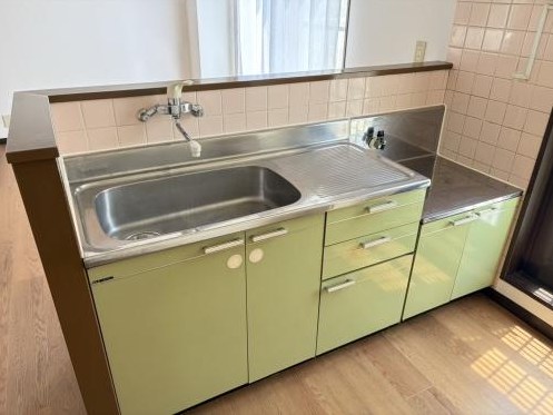 グランドステータス清川ビル キッチン