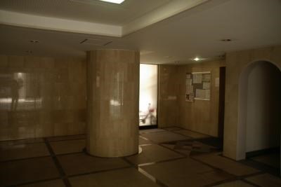 白金オークマンション ロビー