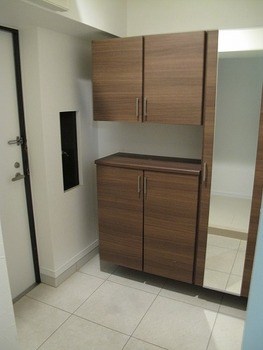 白金オークマンション 玄関