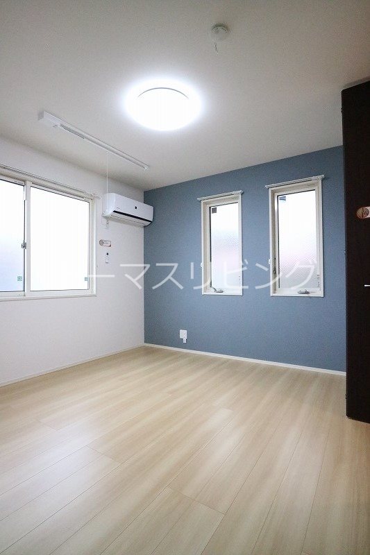 D-room名島 ベッドルーム