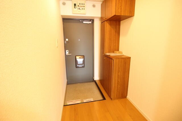 サンライト石橋 玄関
