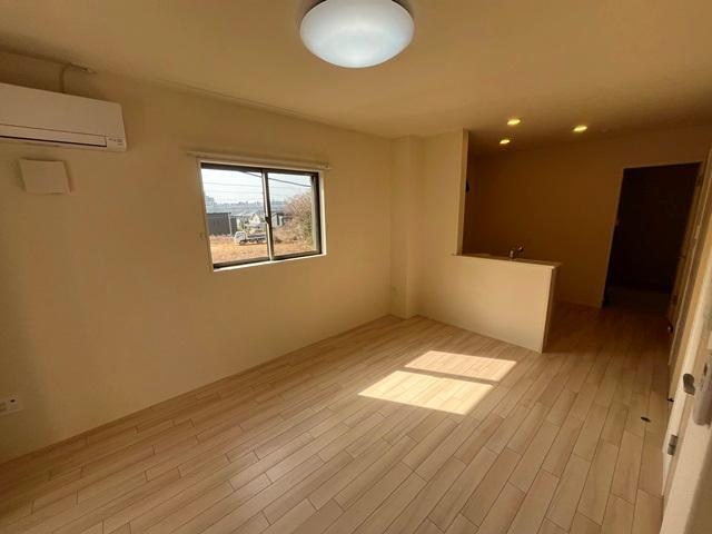 仮)原町2丁目新築アパート リビング