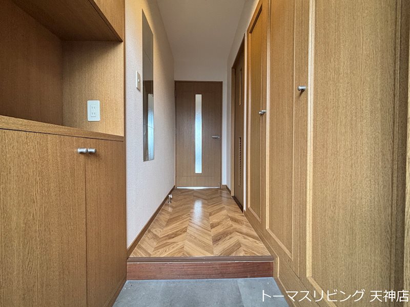 グランモール秋山 玄関