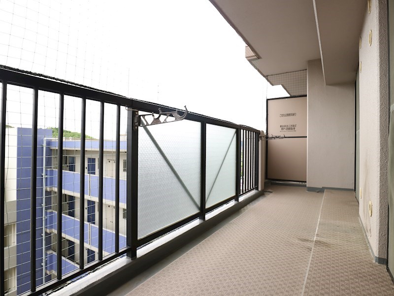 福岡県宗像市赤間駅前２丁目 ベランダ