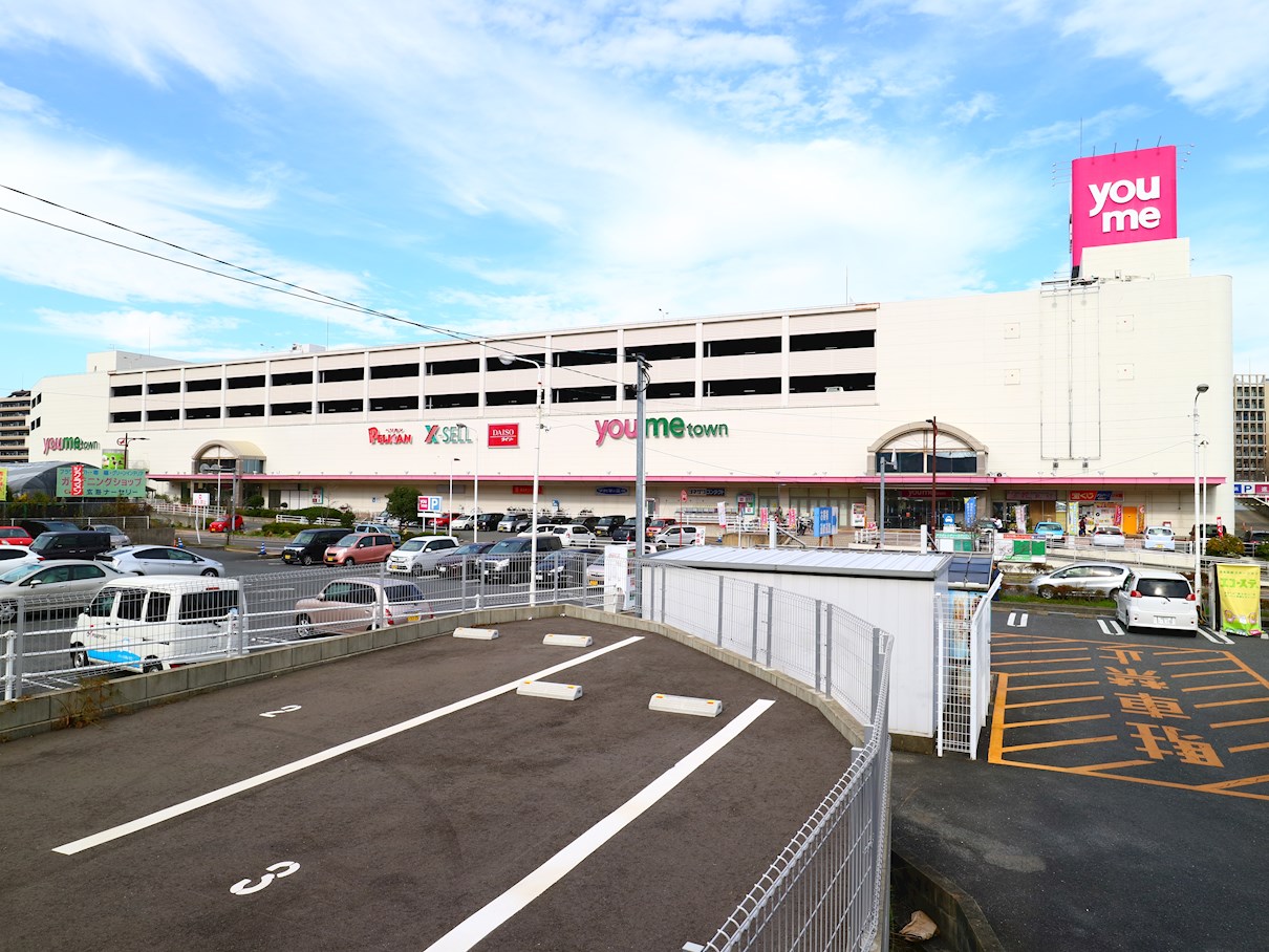 福岡県宗像市赤間駅前２丁目 ショッピング施設