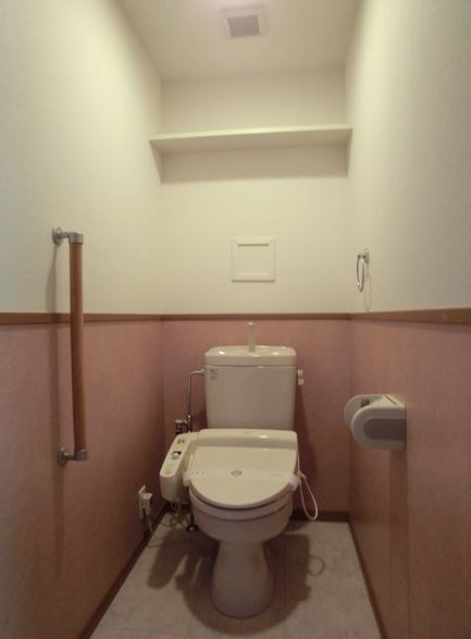 福岡県糟屋郡粕屋町長者原東２丁目 トイレ