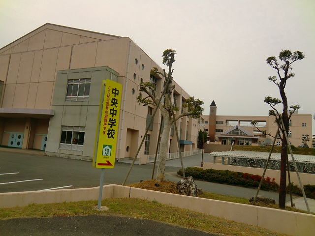 サンアルグレアＡ  中学校