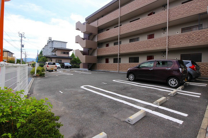 ウイング都府楼南 外観