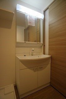 アクタス福岡県庁前グラシア 洗面所