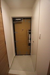 アクタス福岡県庁前グラシア 玄関
