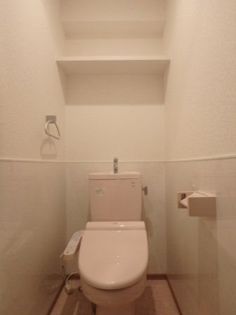 福岡県福岡市中央区渡辺通５丁目 トイレ