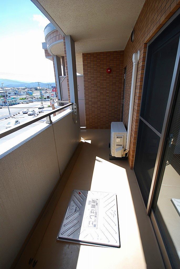 福岡県春日市下白水北６丁目 ベランダ