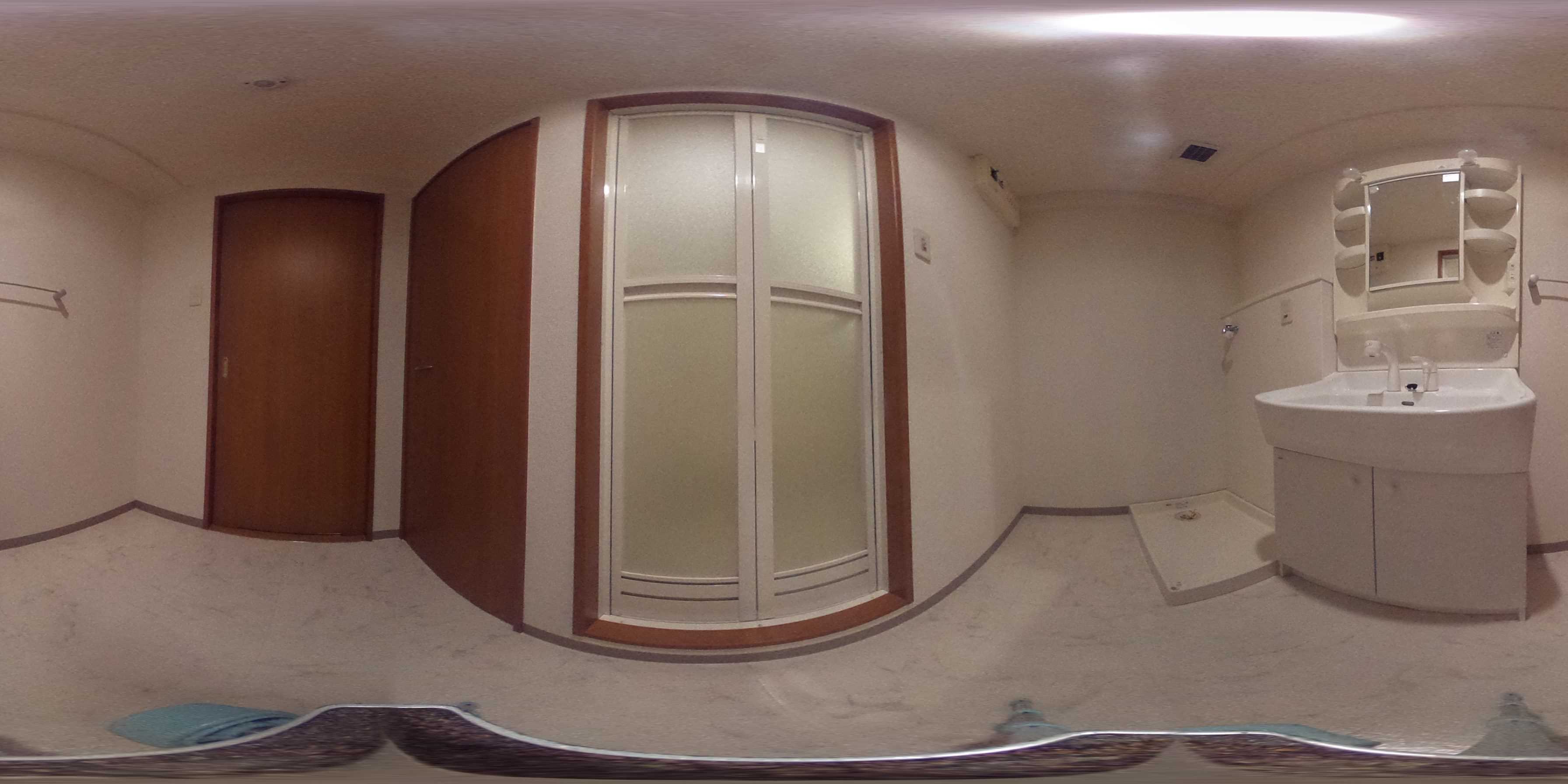 アム　フルッス 収納
