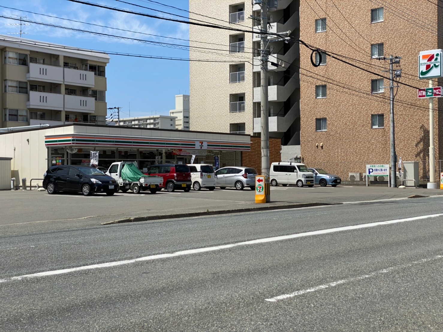 グロースメゾン博多山王 コンビニ