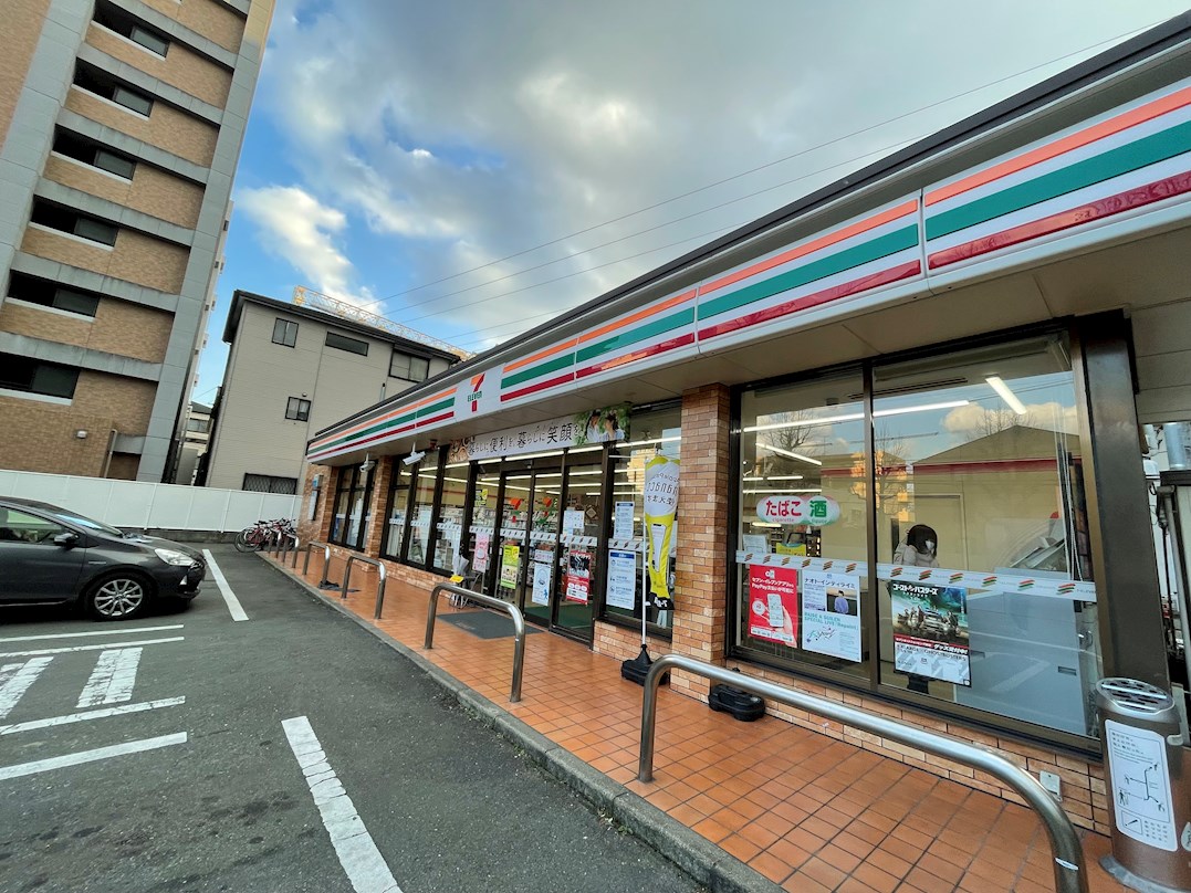 フェリス高宮 コンビニ