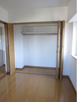 ソレイユユニバ通り 収納