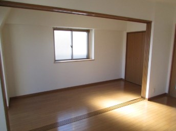 ソレイユユニバ通り ベッドルーム