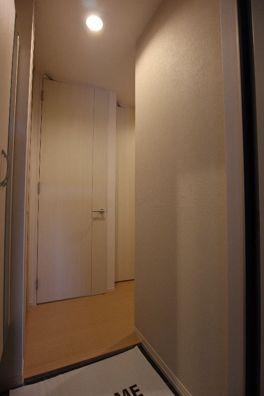 D-room西新 玄関