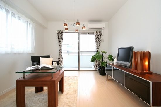 エンクレスト藤崎 リビング