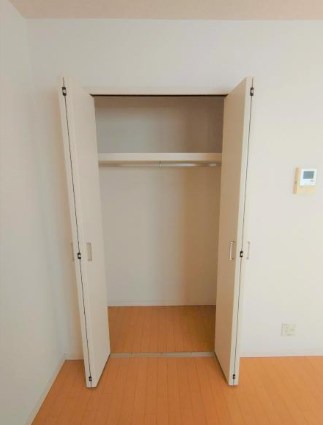 クレフラスト空港北B棟 収納
