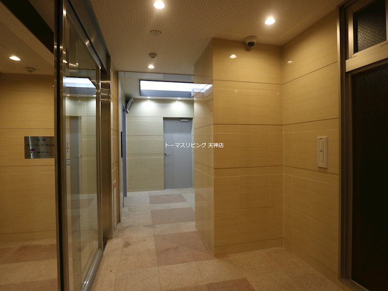 サニークレスト渡辺通 エントランス