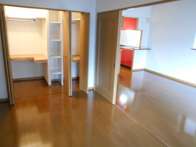 クリエート平尾駅前 ベッドルーム