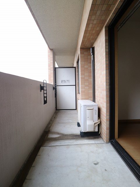 クリエート平尾駅前 ベランダ