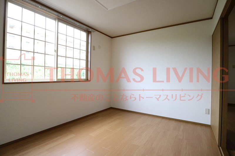 Rアベニール C ベッドルーム