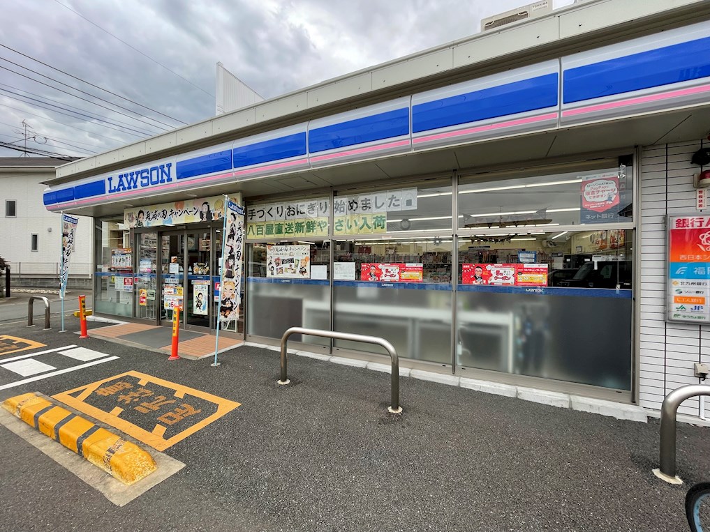 Cherim室見WEST コンビニ