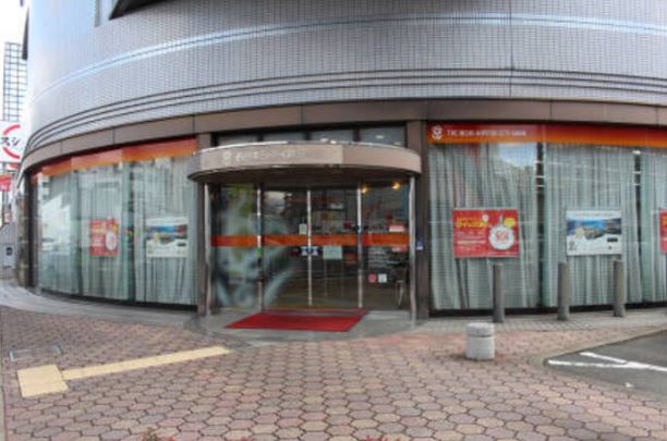 サン　ラルーチェ博多南 銀行