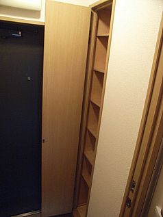 エステート・モア・シャトー薬院 玄関