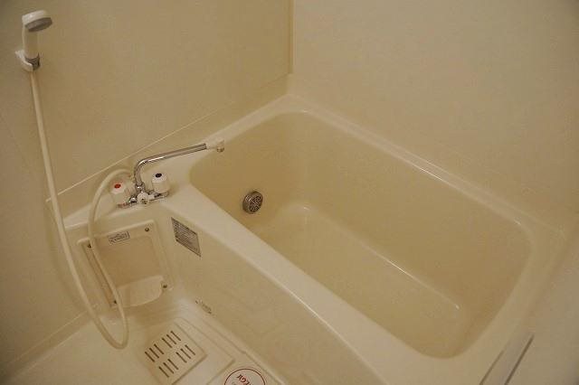 S-FORT箱崎東 風呂画像