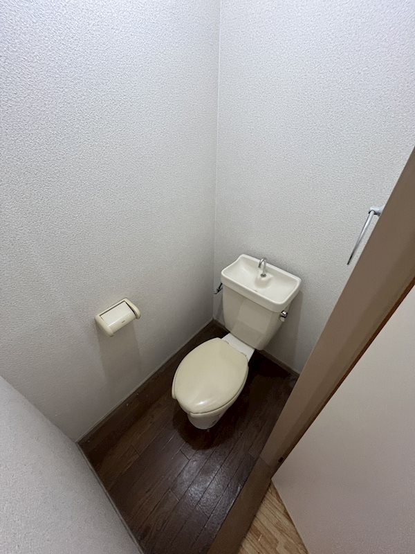 シティベール山下八番館 トイレ