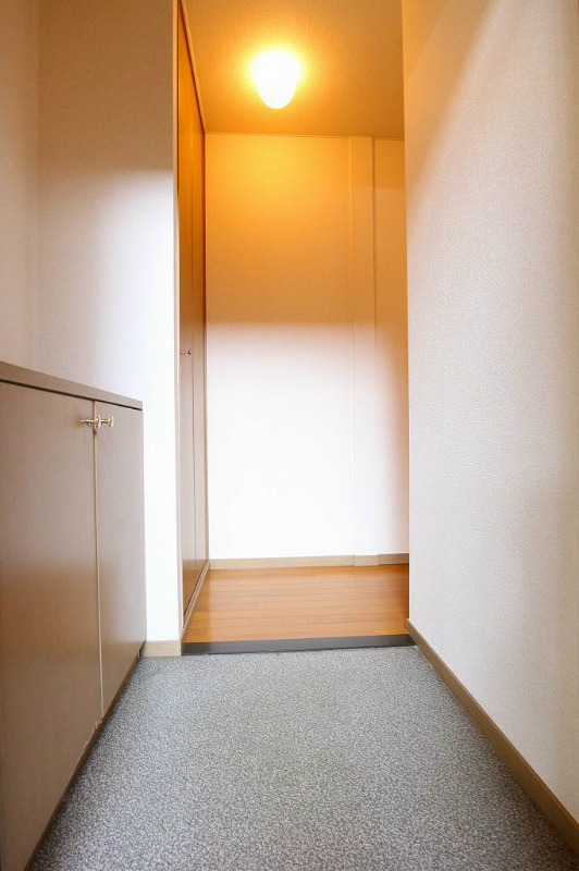 ウェルフェアビレッジ E棟 玄関