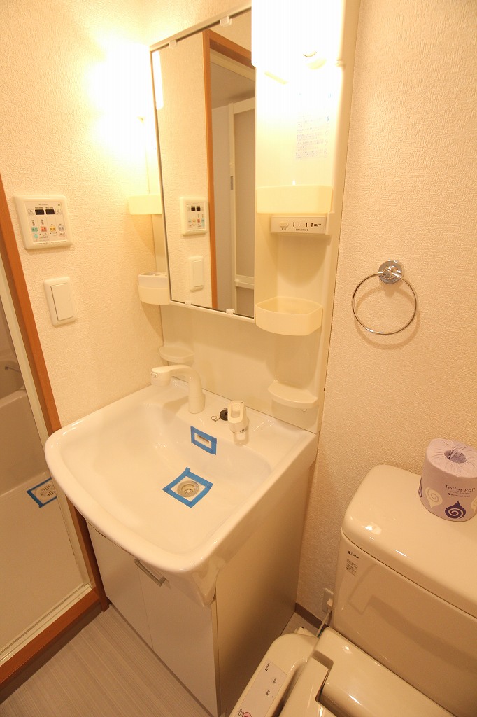 S-FORT福岡県庁前 洗面所
