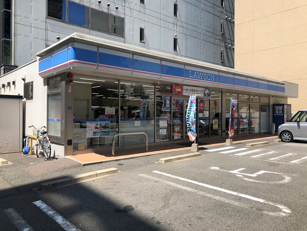 S-FORT福岡県庁前 コンビニ