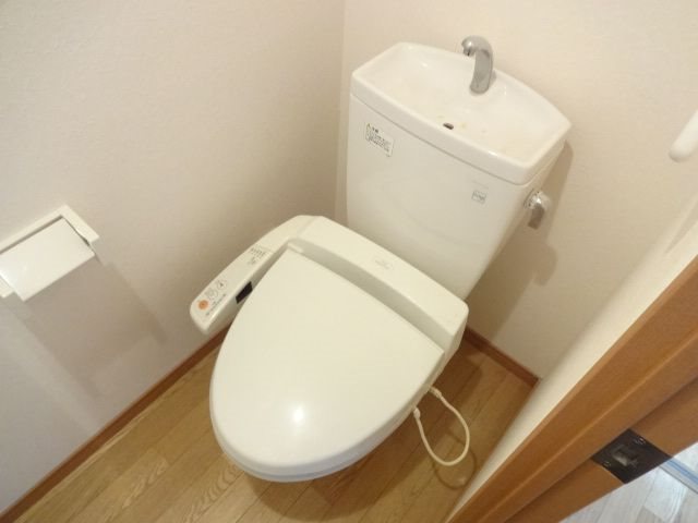 福岡県福岡市南区高宮２丁目 トイレ