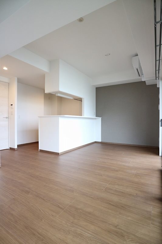 CINQ IWASE BLD その他