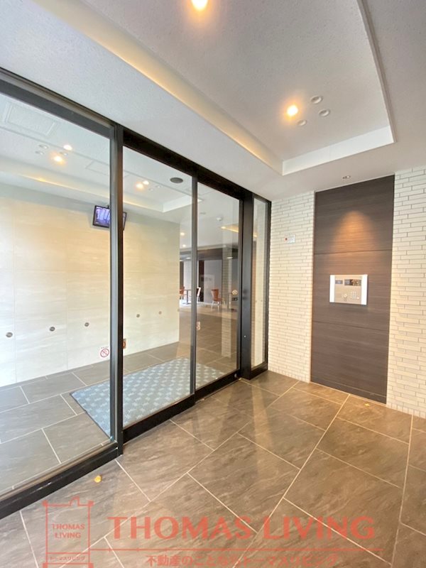 CINQ IWASE BLD ロビー