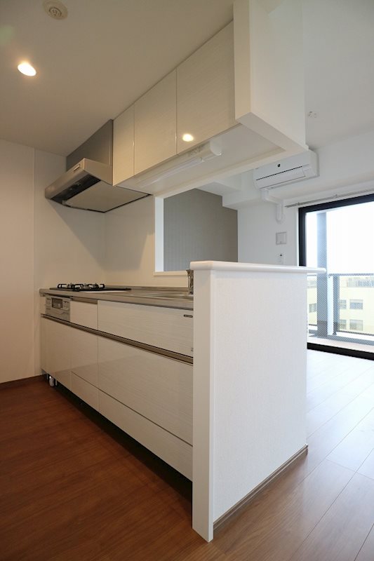 CINQ IWASE BLD キッチン