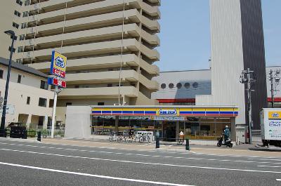 アイセレブ箱崎浪漫邸 コンビニ