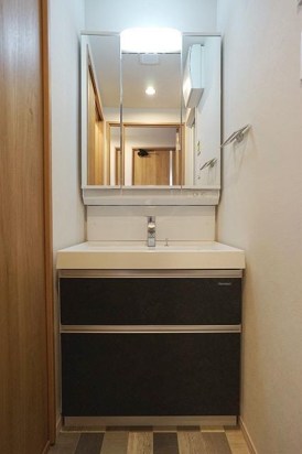 アルティザ博多南リバーフロント 洗面所