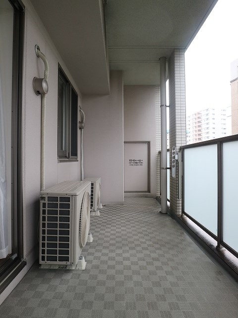 MJR赤坂けやき通り ベランダ