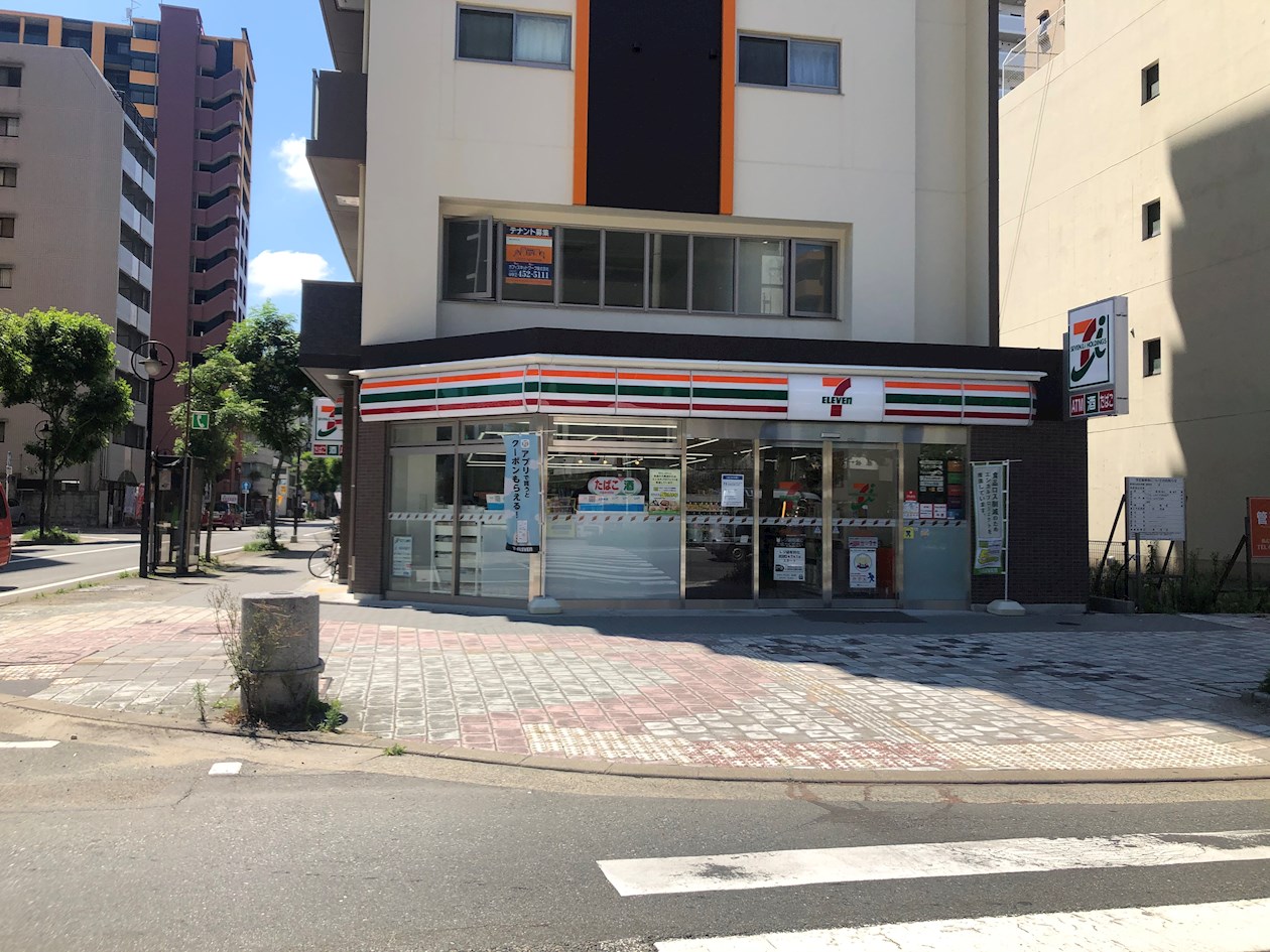 エンクレスト天神LINK コンビニ