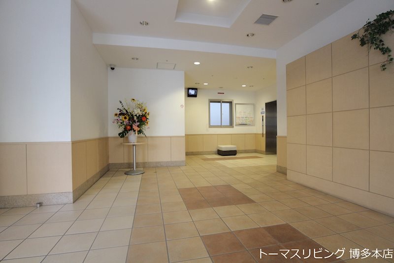 博多プレイス エントランス