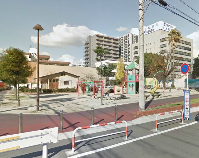 エンクレスト博多駅前ART 公園