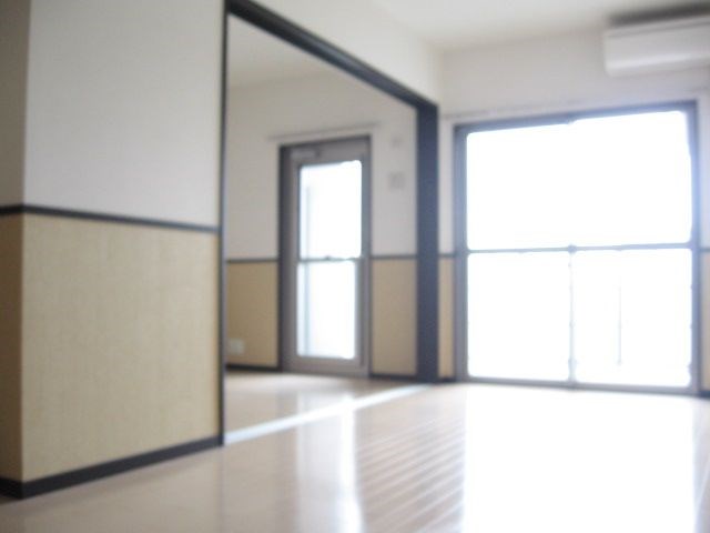 グロースメゾン博多山王 リビング