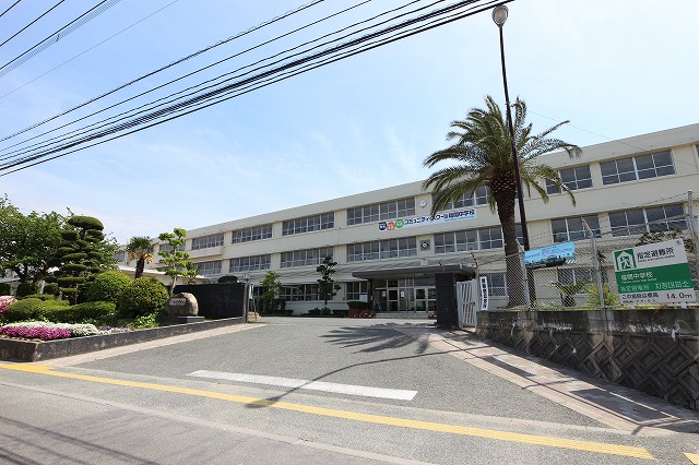 ヴィラ白兎 中学校