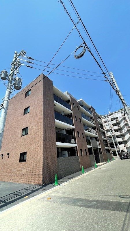 アヴァンセ千早 外観