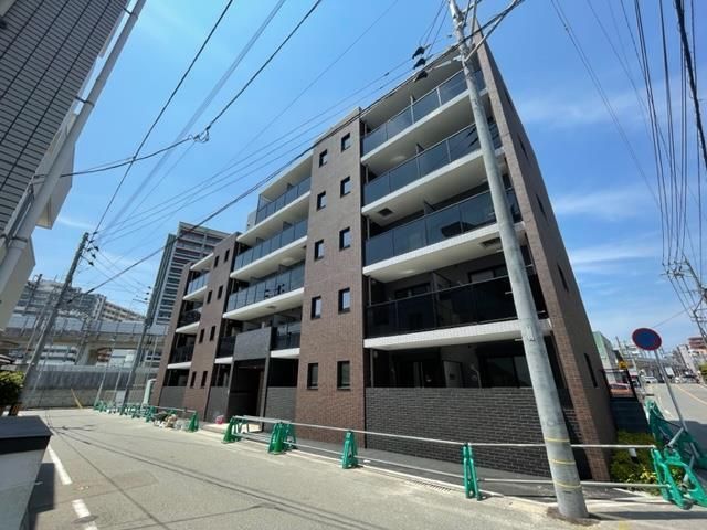 アヴァンセ千早 外観